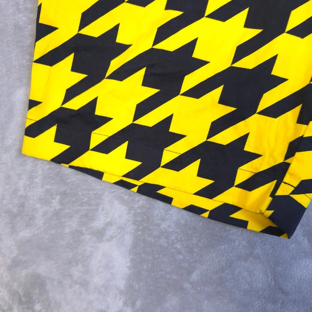 Loudmouth Golf Shorts Mens 42 Yellow Black Houndstooth Pattern Statement Preppy